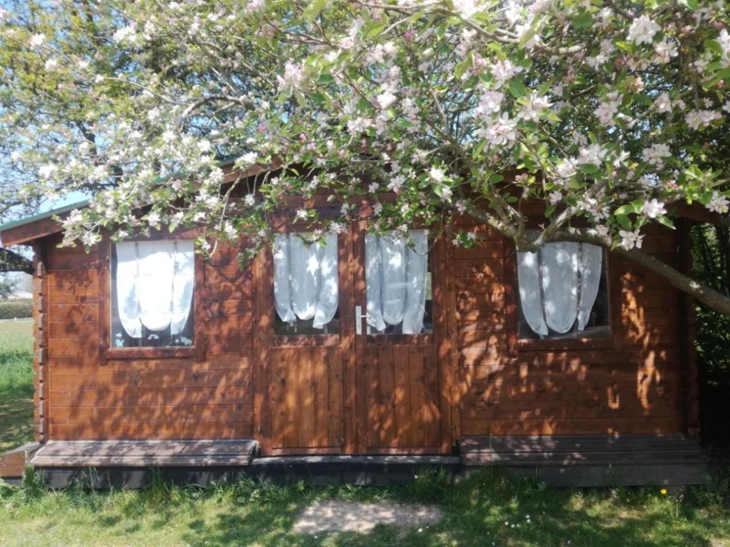 Chambre Studio Photo Chalet Sdb Partagee A Proximite Chavagne Екстериор снимка